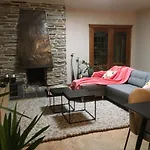 La De Lou